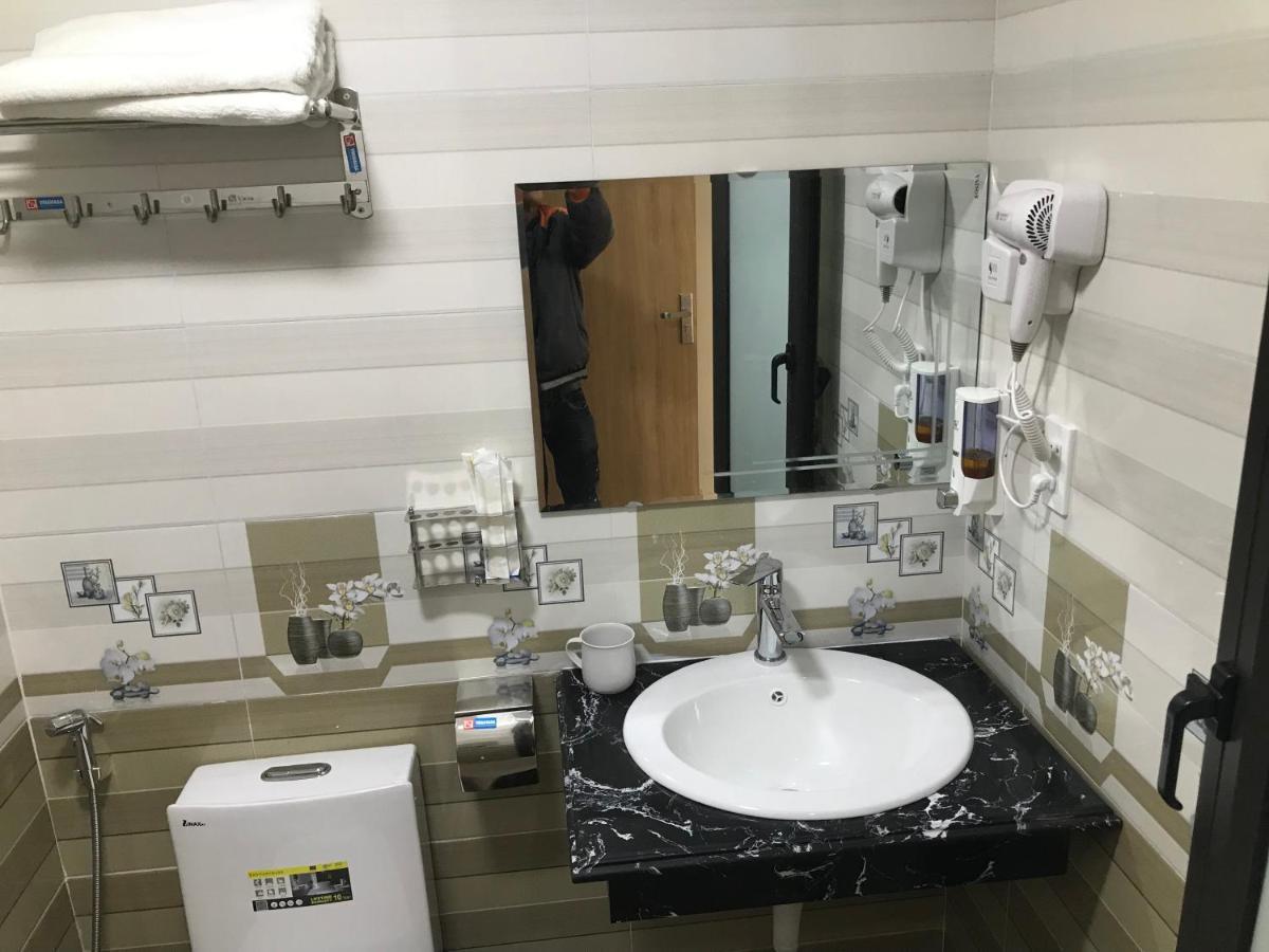 Anh Nhu Hotel Chan Chau Екстер'єр фото